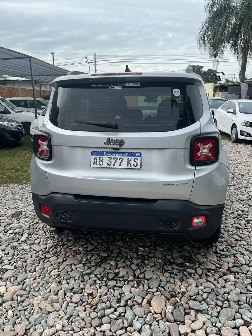 Imagen de vehículo 2