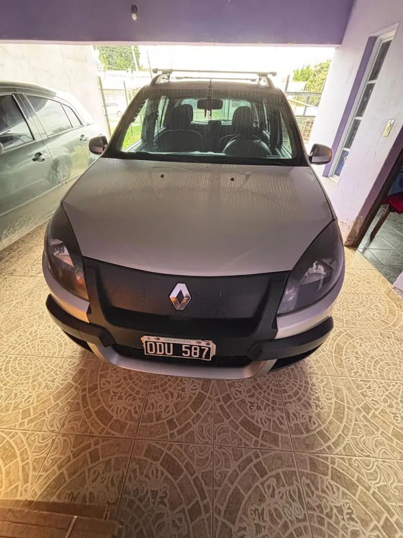 car-img-0