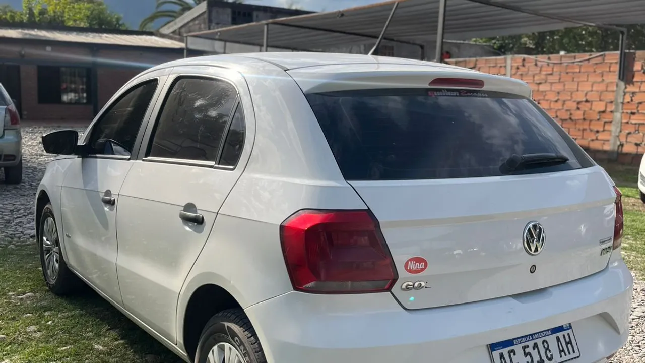 Imagen de vehículo 6