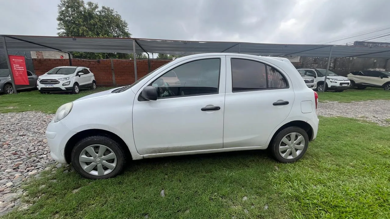 Imagen de vehículo 5