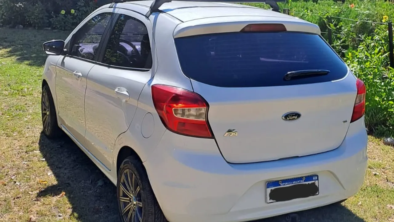 Imagen de vehículo 9