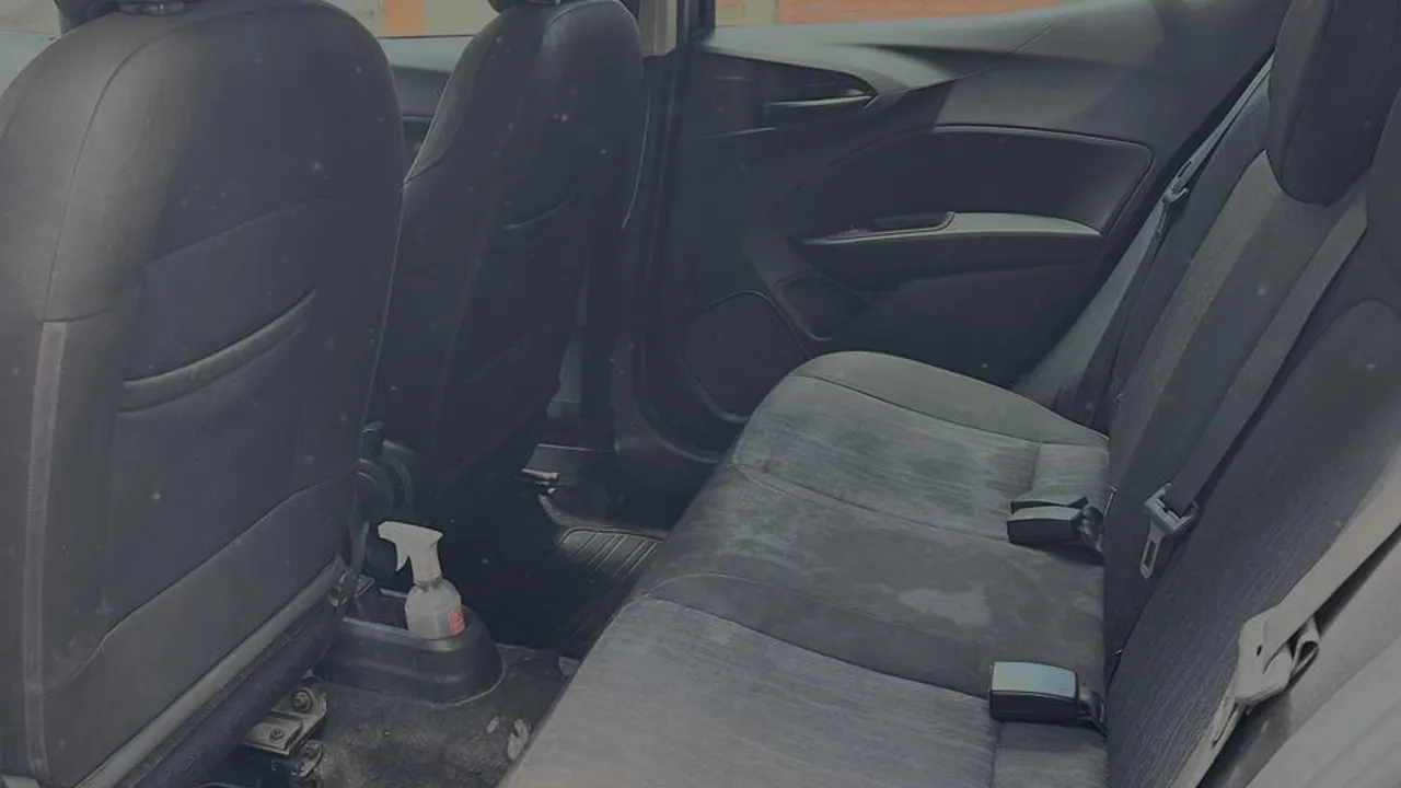 Imagen de vehículo 4