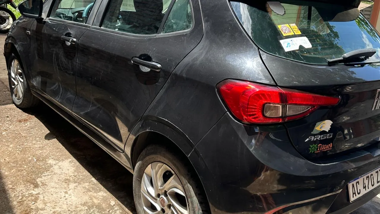 Imagen de vehículo 5