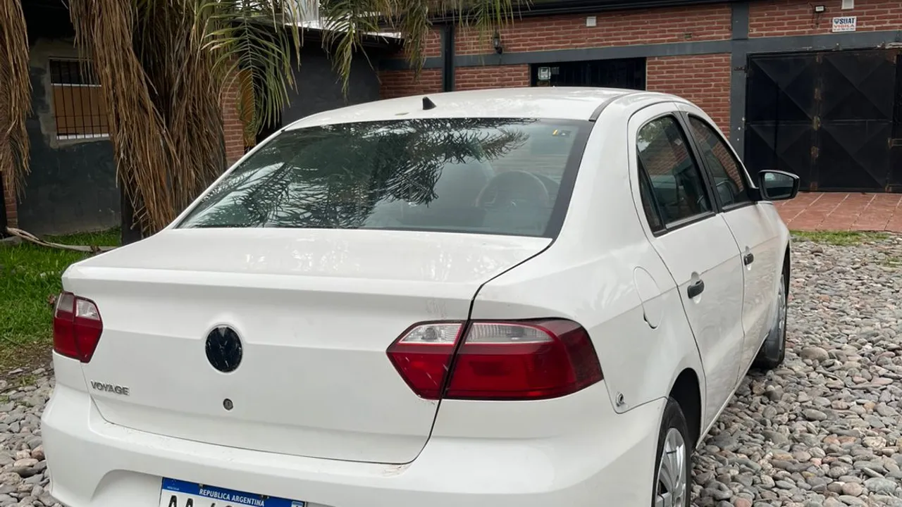 Imagen de vehículo 6