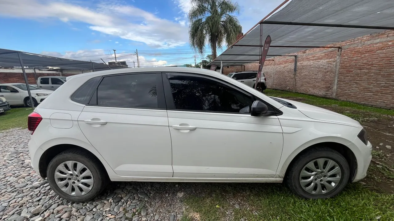 Imagen de vehículo 5