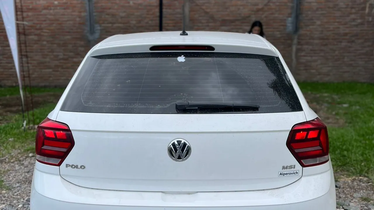 Imagen de vehículo 4