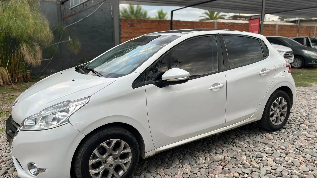 Imagen de vehículo 8