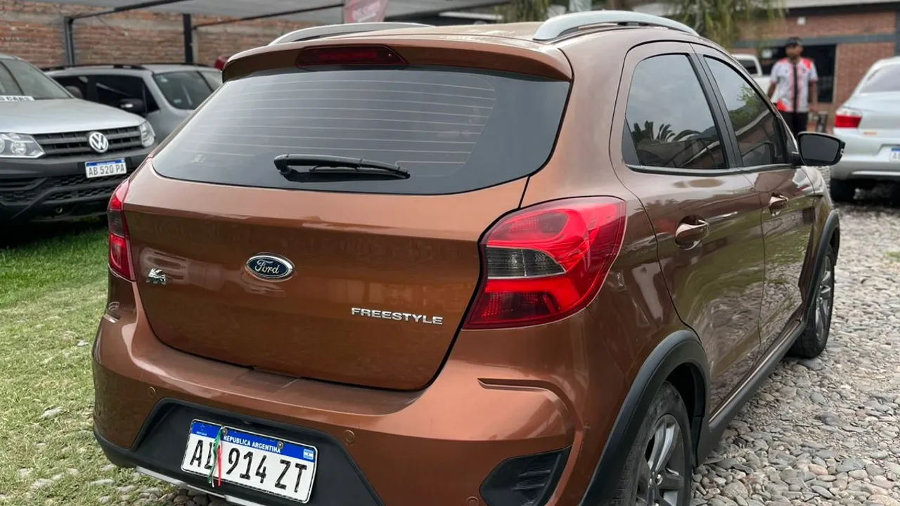 Imagen de vehículo 7