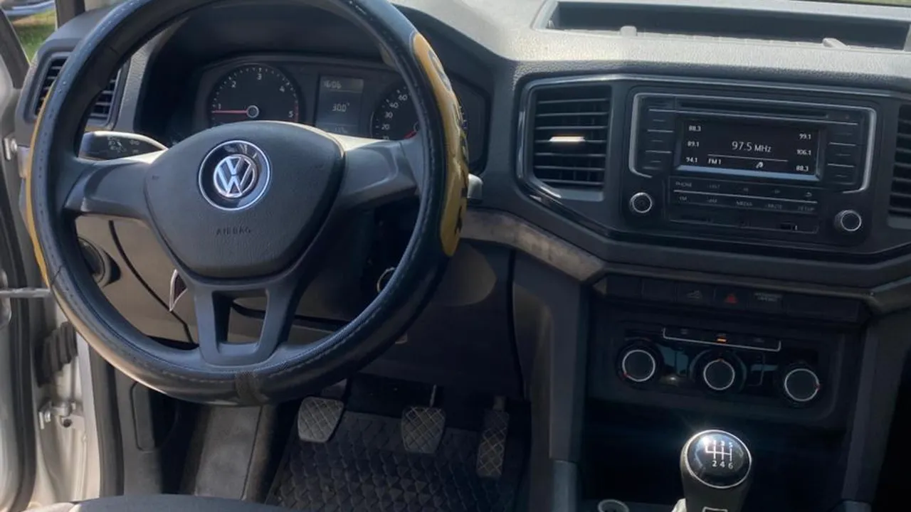 Imagen de vehículo 2